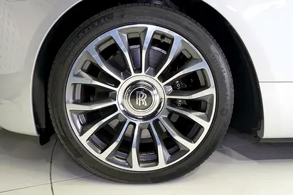 صورة مصغرة 14 لـ 2019 ROLLS-ROYCE DAWN