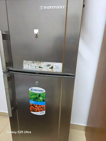 Westpoint double-door refrigerator - good working condition