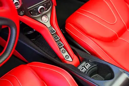 صورة 13 لـ 2022 Mclaren 765LT