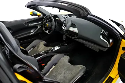 صورة 14 لـ 2022 Ferrari SF90 SPIDER