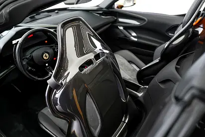 صورة 13 لـ 2022 Ferrari SF90 SPIDER