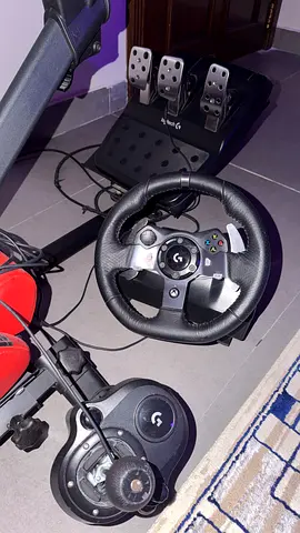 Logitech G29 Racing Wheel with Pedals and Shifter - Good Working Condition