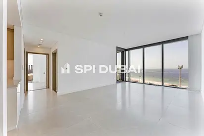 2 غرف نوم مطلة على البحر | 5242 برج 2 | شقة غير مفروشة