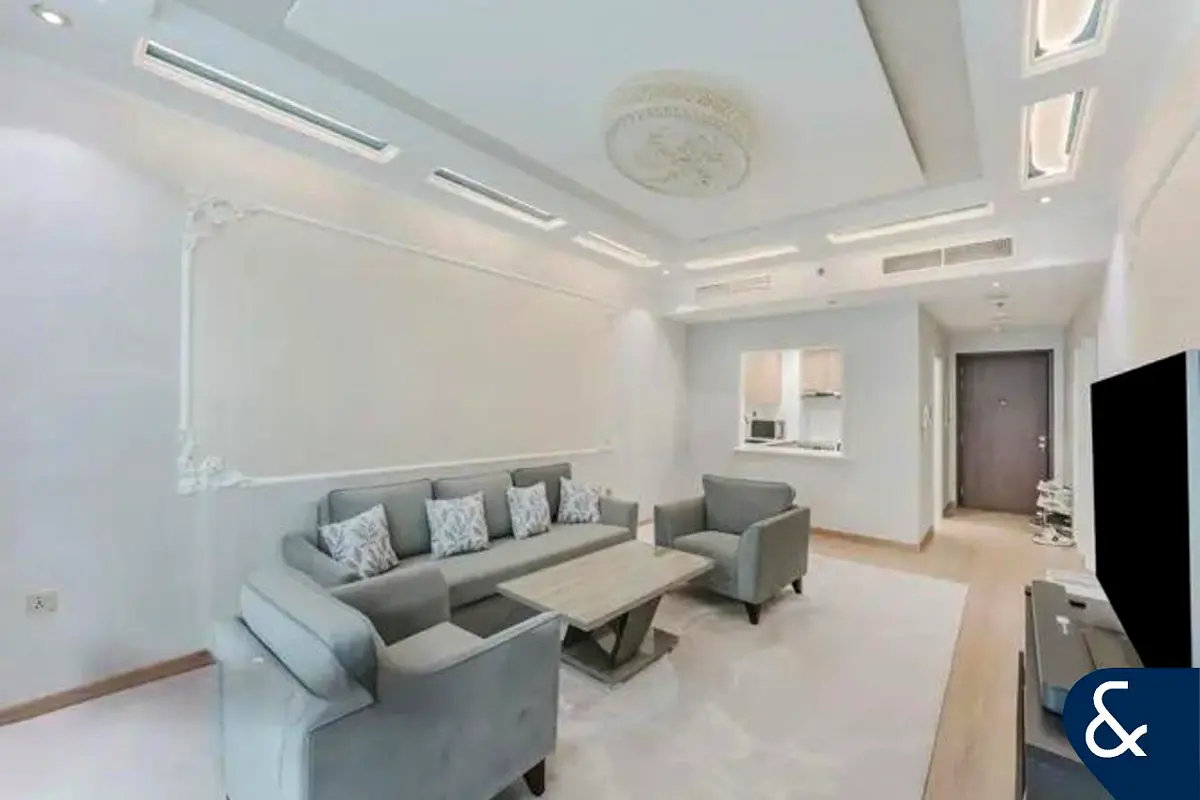 1 Bedroom | MAG 218 | Renovated Apartment