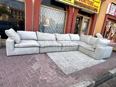 Modular pan Emirates pianca feather filled sofa