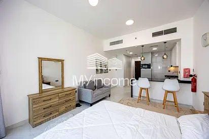 GREAT LOCATION | FULLY FURNISHED | VACANT