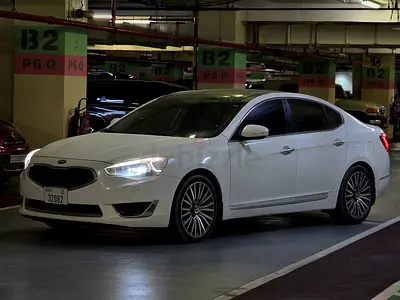Kia Cadenza 2014 GCC Specs - Well Maintained