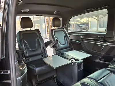 صورة 11 لـ 2022 Mercedes-BENZ VIANO