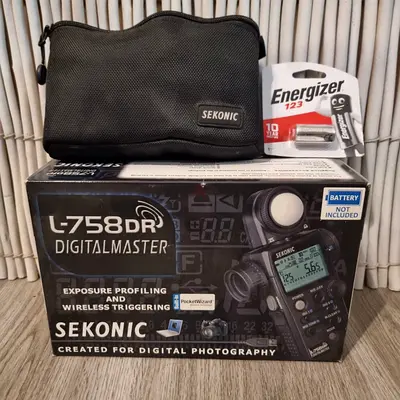 OPEN BOX / NEVER USED Sekonic L-758DR DigitalMaster Light Meter - Mirdif