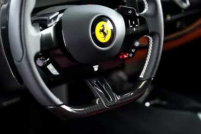2022 Ferrari SF90 STRADALE — миниатюра 11