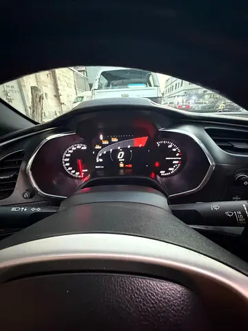 صورة 16 لـ 2015 Chevrolet CORVETTE
