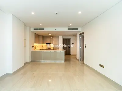 Q3 2026 | High Floor | Luxury Living