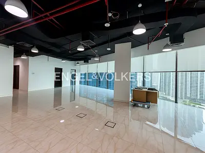 Exclusive| Iconic Tower | Corner Unit| Open Views