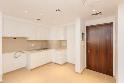 Pool View | Vacant Soon | Excellent Investment