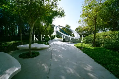 Private Garden Estate | Sophisticated Family Living | Resale