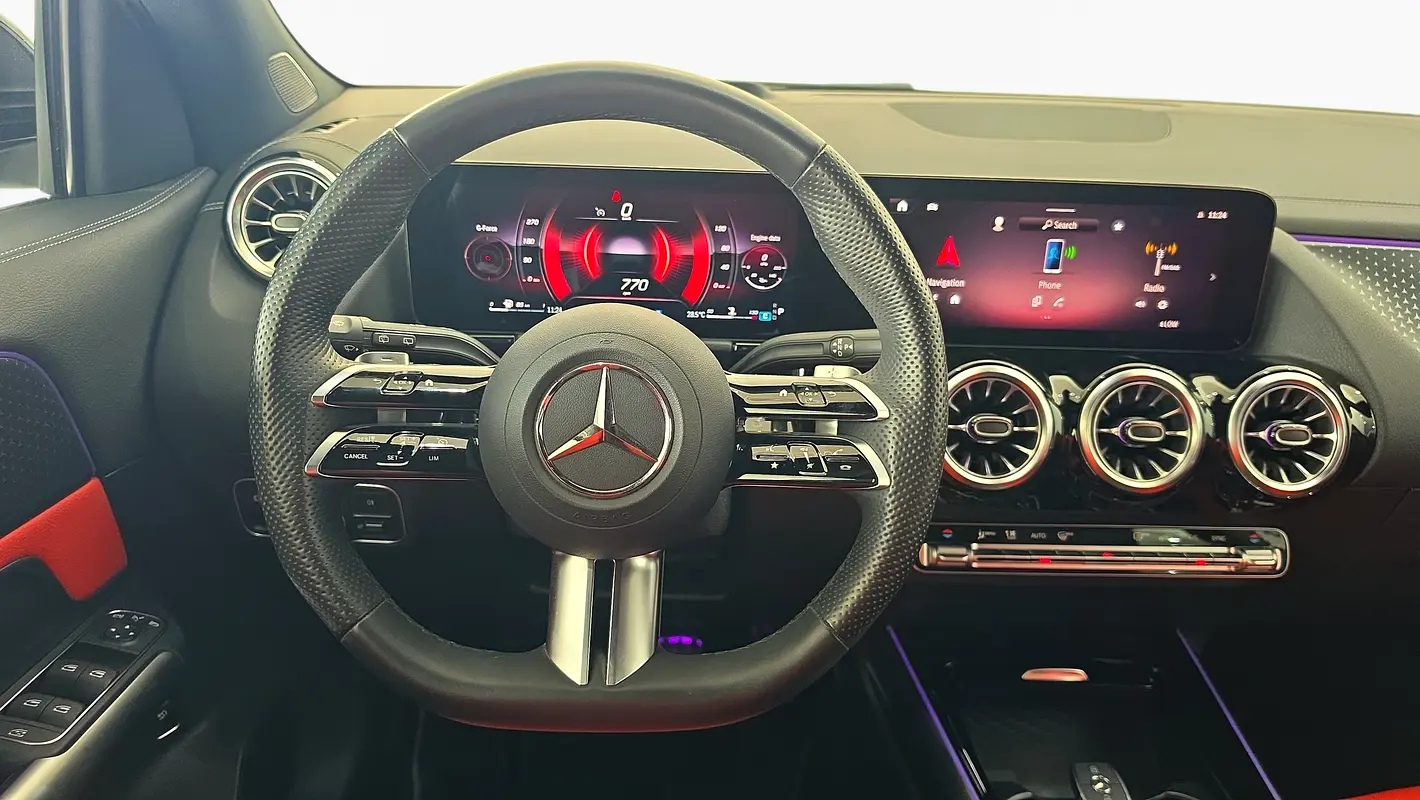 Mercedes-Benz GLA-Class 2025