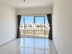 Golf View | Closed Kitchen | Vacant On Transfer