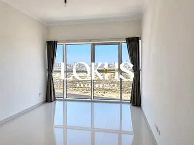 Golf View | Closed Kitchen | Vacant On Transfer