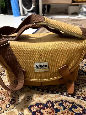 Nikon canvas camera bag with shoulder strap - good condition