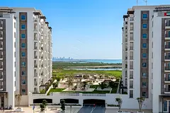 √ Corner Unit+Balcony | Big layout | With Refund √
