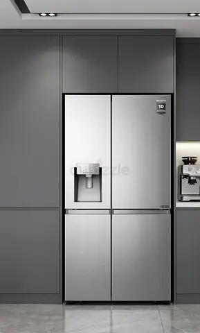 Hisense Double Door Refrigerator with Water Dispenser & Ice Maker