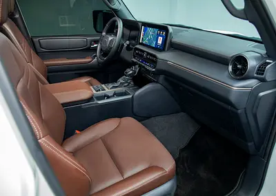 صورة 12 لـ 2025 Toyota PRADO