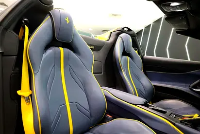 2023 Ferrari 812 照片 13