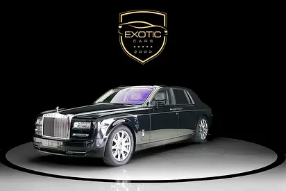 REAR TABLES | PHANTOM | BLACK/IVORY  | SUNROOF | WARRANTY AVAILABLE
