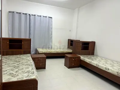 Executive male bedspace available for high profile executives with all facilities in karama