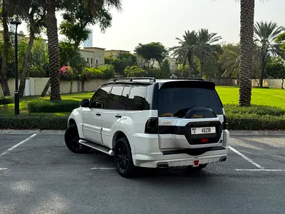 Mitsubishi Pajero Signature Edition, миниатюра 6