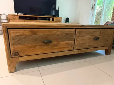 Homes r Us "Salvador" Solid Pine wood Coffee Table (Perfect Condition)