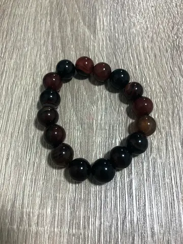 Handmade Red and Black Agate Bead Bracelet, Elastic Fit