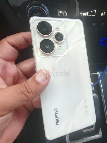 Realme 15 pro 5g with full box few days used
