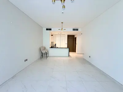 HIGH FLOOR | WITH MAIDS | VACANT NOW
