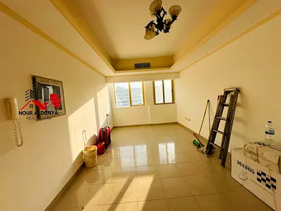 CLOSE TO METRO 2BHK AVAILABLE FOR FAMILY.GYM POOL PARKING FREE..!!