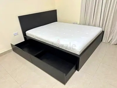 IKEA malm king size storage bed frame with IKEA mattress