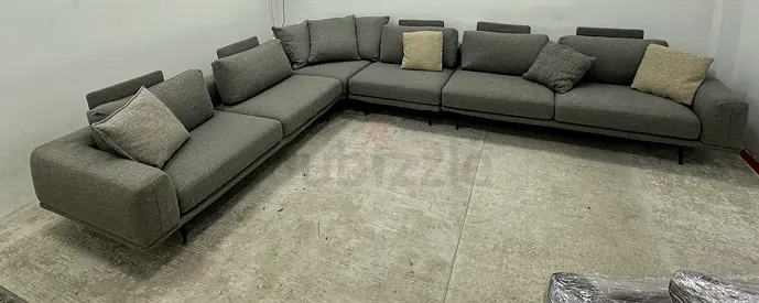 Excellent condition Natuzzi brand corner sofa