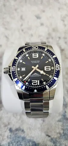 luxury Longines HydroConquest stainless steel men's watch with box