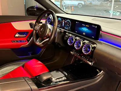 Mercedes-Benz A-Class A 200, миниатюра 8