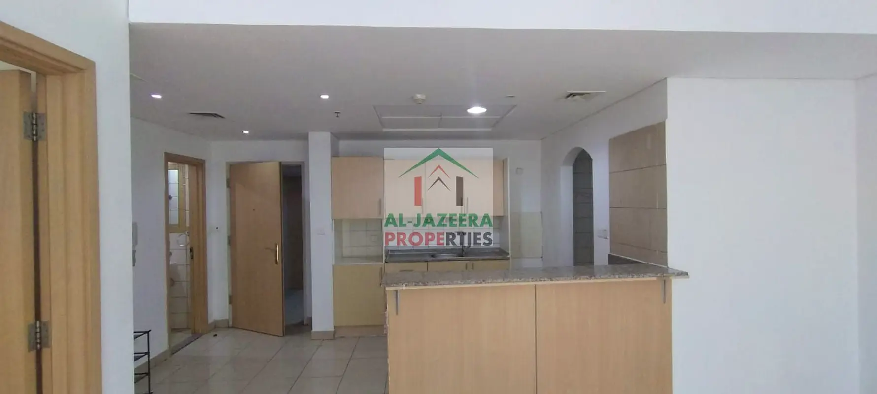 2 BHK For Family || Chiller Free || With Balcony || Free Parking