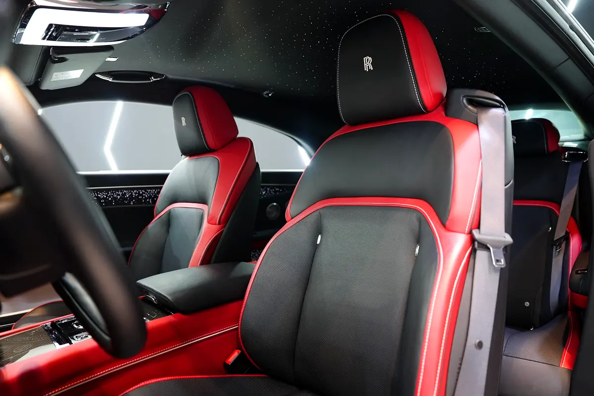 Rolls-Royce Spectre 2025