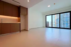 Middle Floor | Ready to Move-in | Next to the Mall