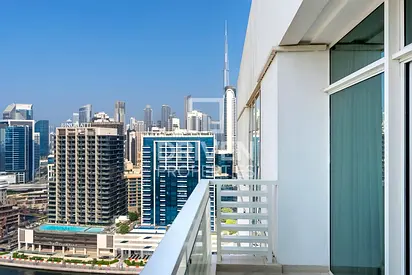 Canal View | Vacant | Upgraded | Furnished