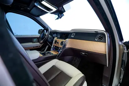 2019 ROLLS-ROYCE CULLINAN — миниатюра 12