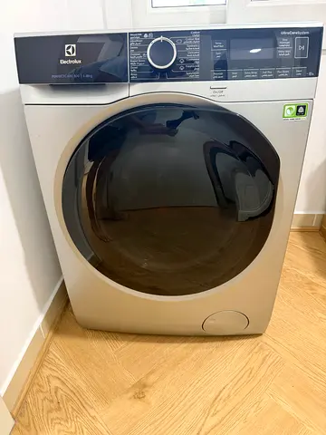Electrolux Front Load Washer - Good Condition, 10kg (Silver)