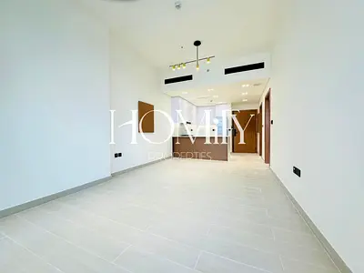 POOL VIEW | BRIGHT & MODERN | SMART HOME