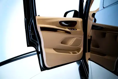 صورة 6 لـ 2020 Mercedes-BENZ VITO