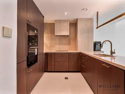 VACANT SOON | UPGRADED | LARGE TERRACE