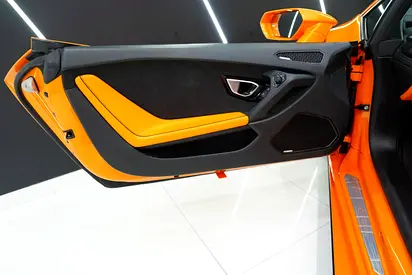2023 Lamborghini HURACAN photo 14