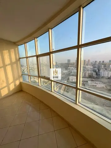 غرفة وصالة للبيع بأبراج الأورينت كاش 390 الف درهم